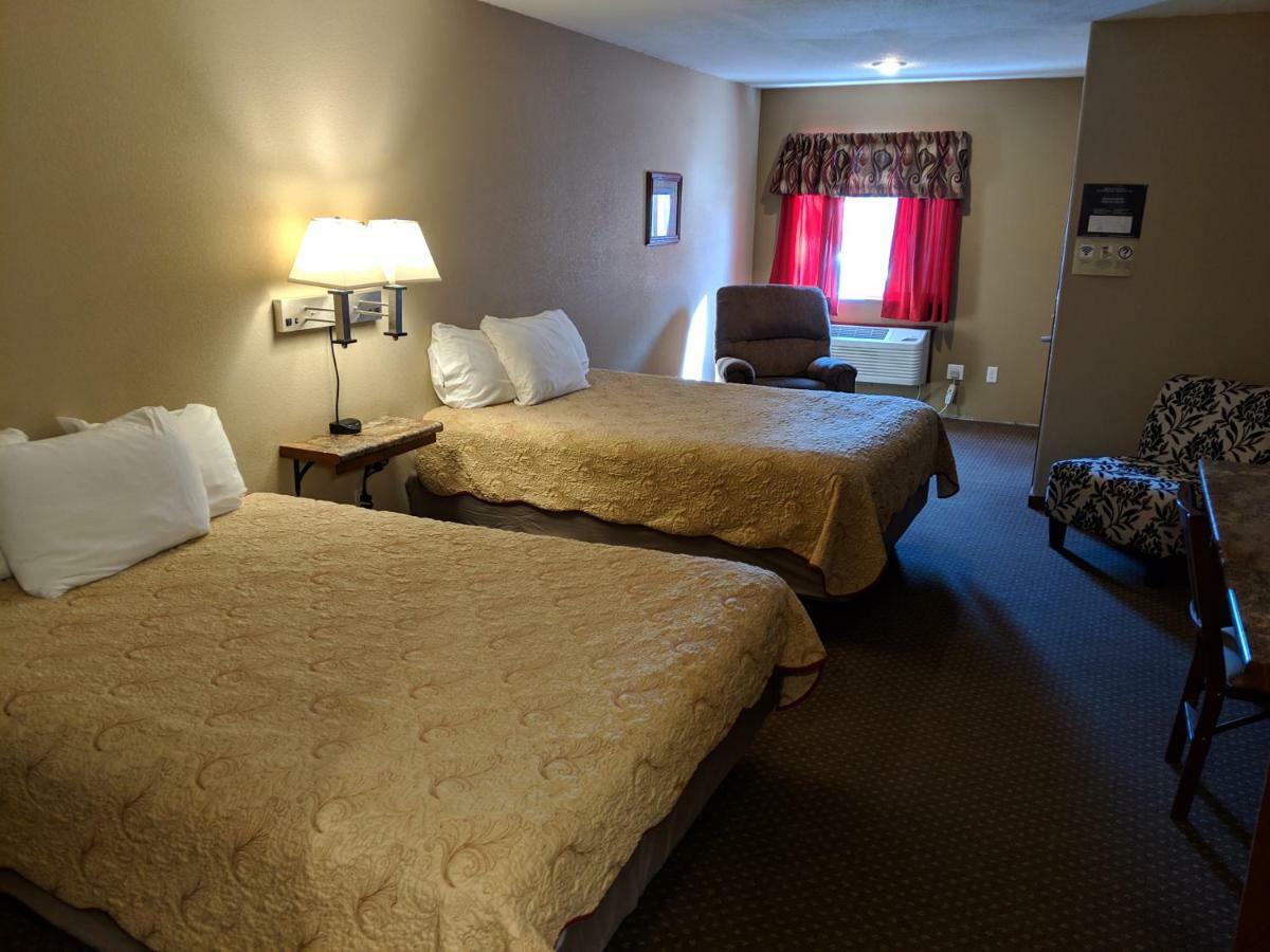 Sagebrush Inn & Suites Broadus Εξωτερικό φωτογραφία